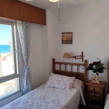 El Tiburon - Piso Con Espectaculares Vistas Al Mar - Solo Para Familias Ideal Para 4 Personas - Aire - Calefaccion - Ganador Award 2025, 2024, 2023, 2022 Playa de Gandia Экстерьер фото
